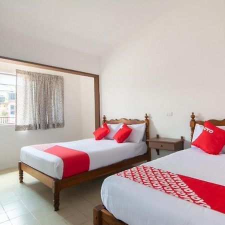 Oyo Hotel El Arabe, คาลาปา ภายนอก รูปภาพ