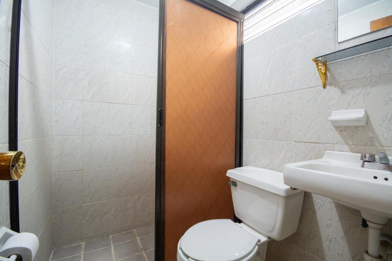 Oyo Hotel El Arabe, คาลาปา ภายนอก รูปภาพ